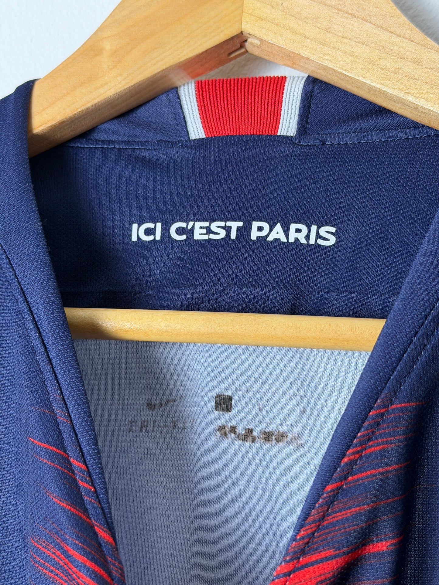 Neymar JR PSG 2018-19 home football shirt (L)
