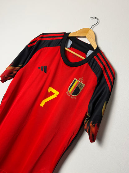 Kevin De Bruyne Belgium 2022 home football shirt (L)