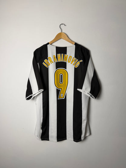 Zlatan Ibrahimovic Juventus FC 2004-05 home football shirt (XL)