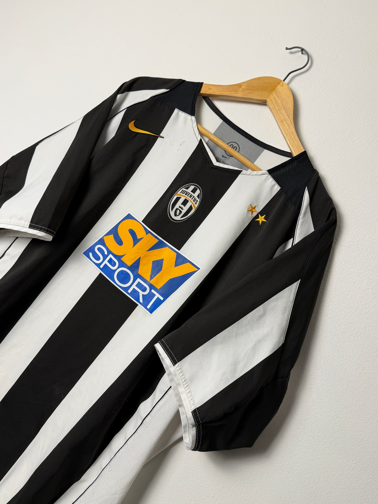 Zlatan Ibrahimovic Juventus FC 2004-05 home football shirt (XL)