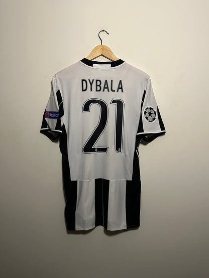 Paulo Dybala Juventus FC 2016-17 home football shirt (M)
