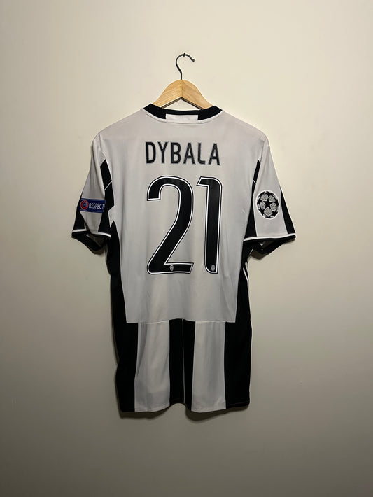 Paulo Dybala Juventus FC 2016-17 home football shirt (M)