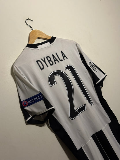 Paulo Dybala Juventus FC 2016-17 home football shirt (M)