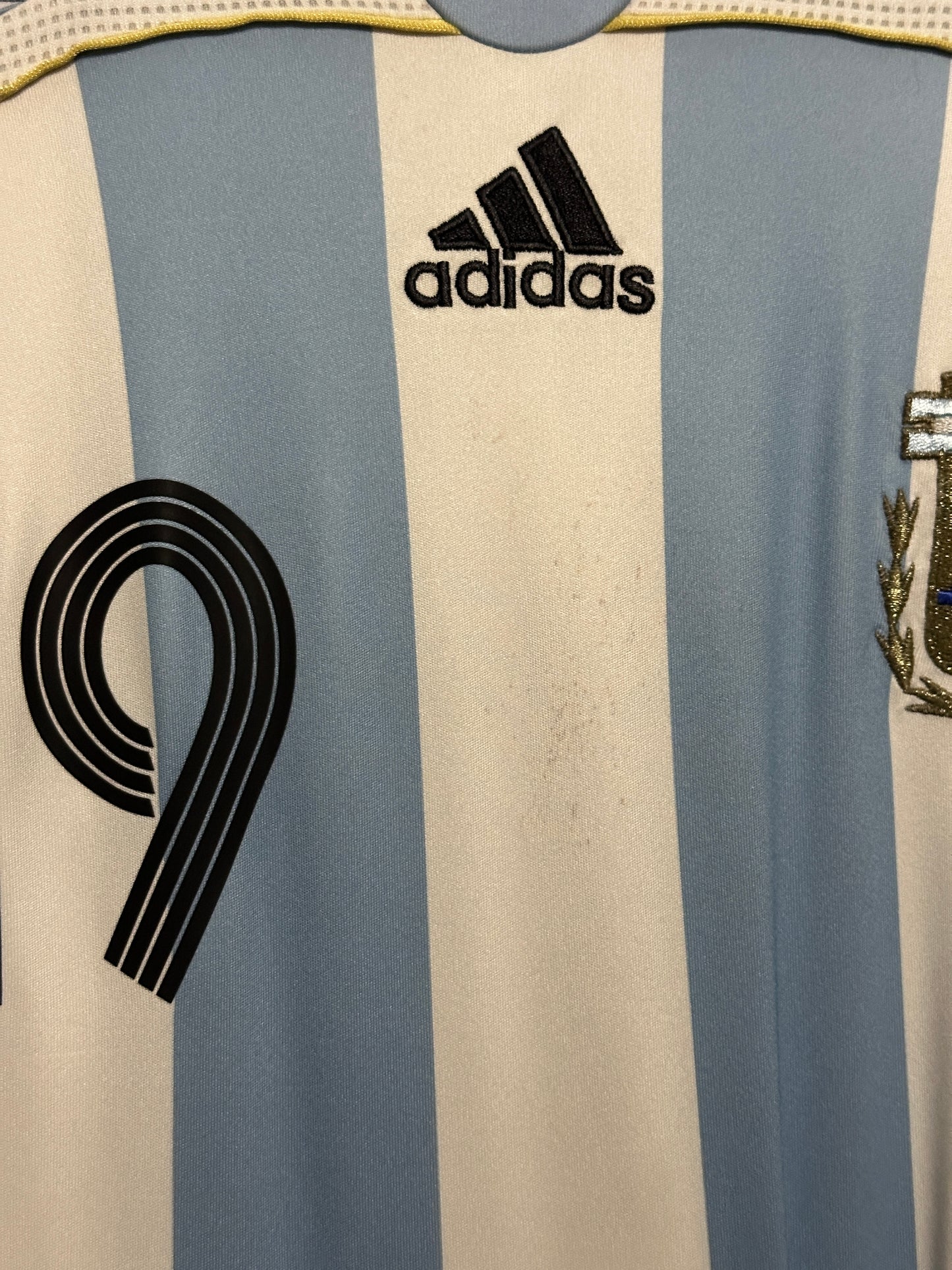 Lionel Messi Argentina 2006 World Cup home football shirt (M)