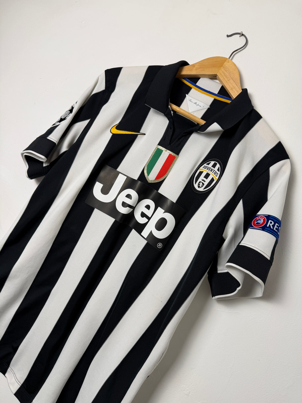 Andrea Pirlo Juventus FC 2014-15 home football shirt (M)