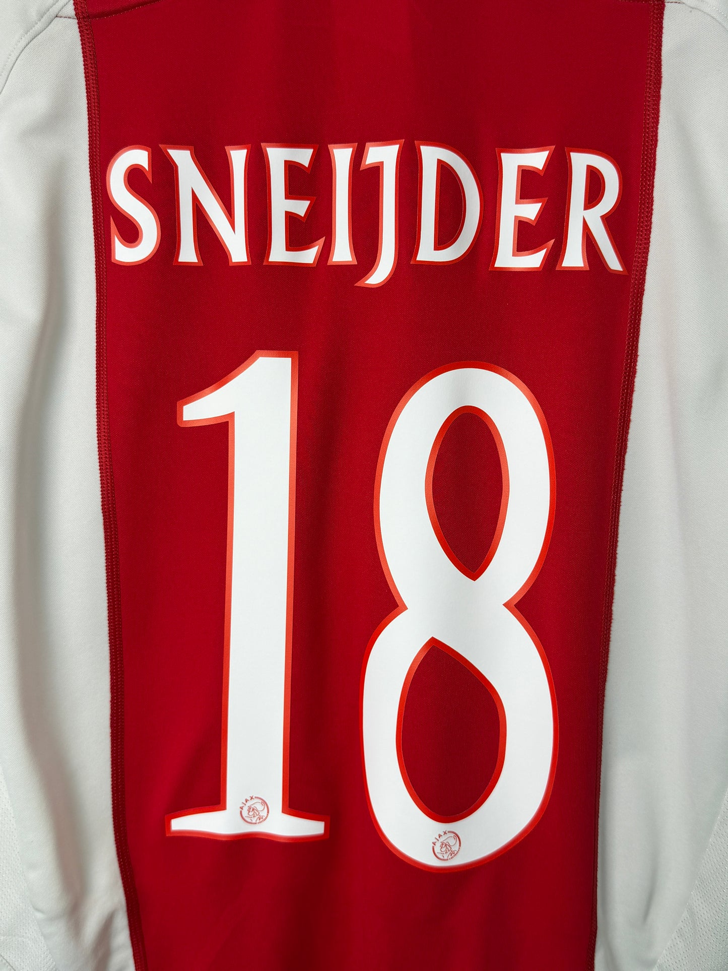 Wesley Sneijder AFC Ajax 2005-06 home football shirt (M)