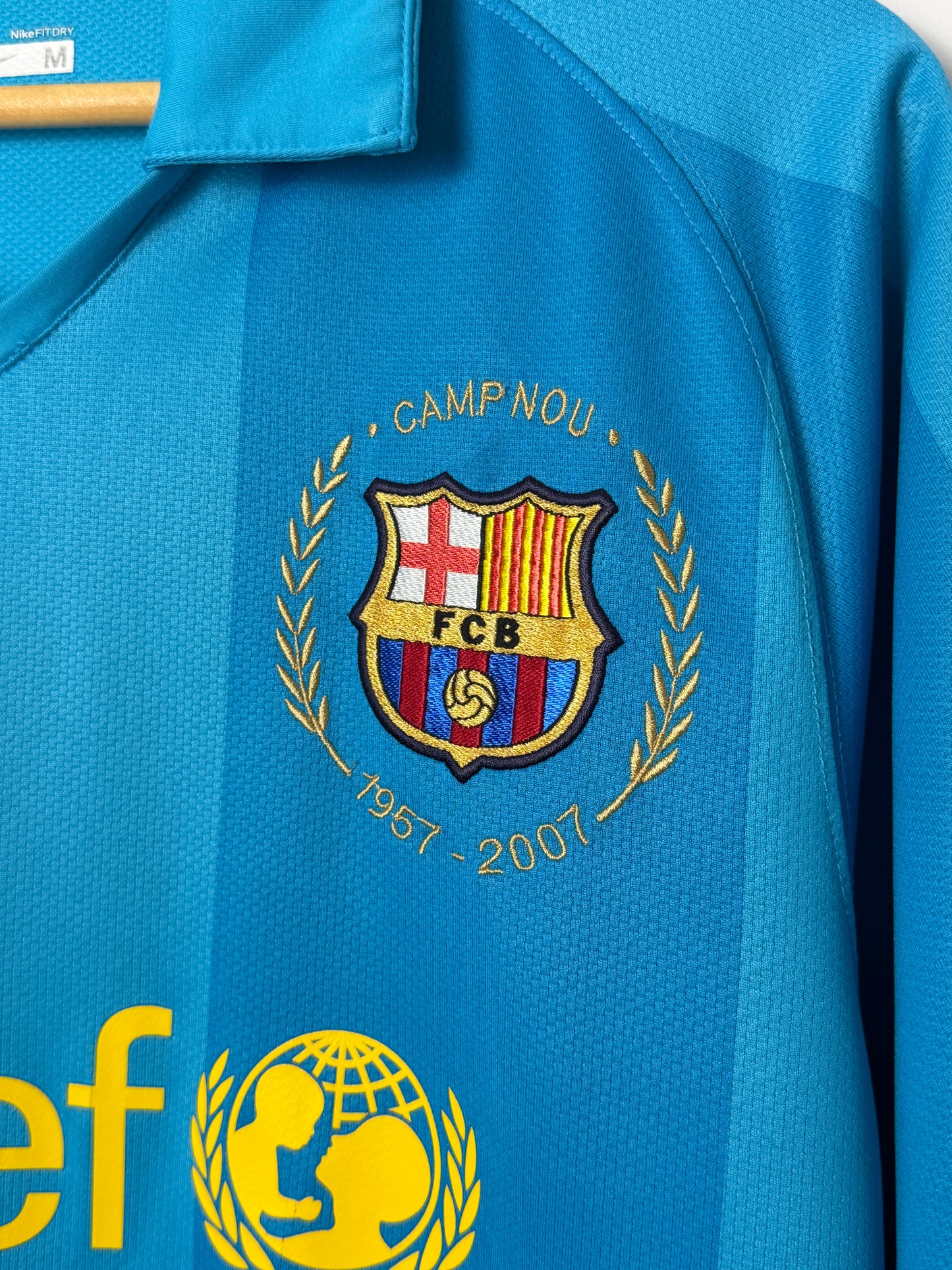Lionel Messi FC Barcelona 2007-08 away football shirt (M)
