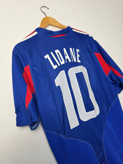Zinedine Zidane France 2004 home football shirt (L)