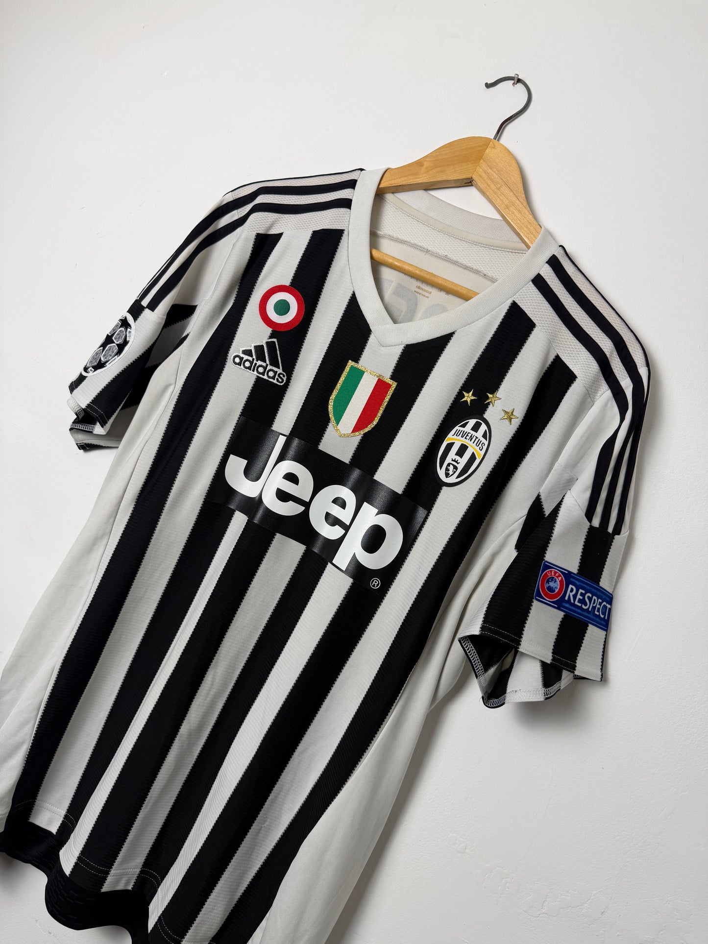 Paul Pogba 2015-16 home football shirt (L)