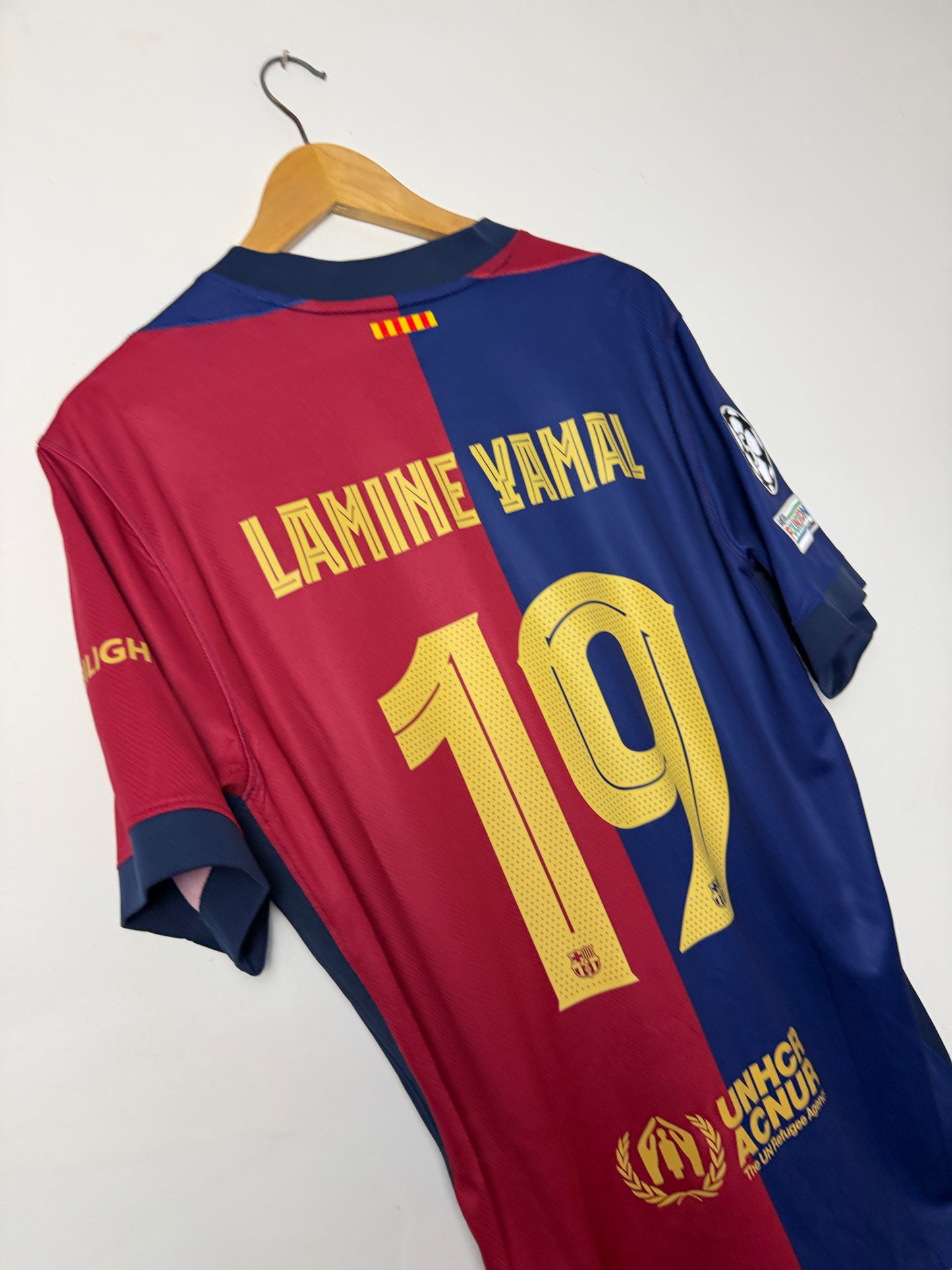 Lamine Yamal FC Barcelona 2024-25 home football shirt (L)