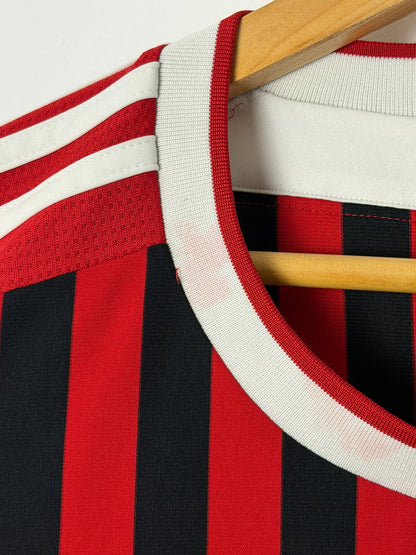 Zlatan Ibrahimovic AC Milan 2011-12 home football shirt (XL)