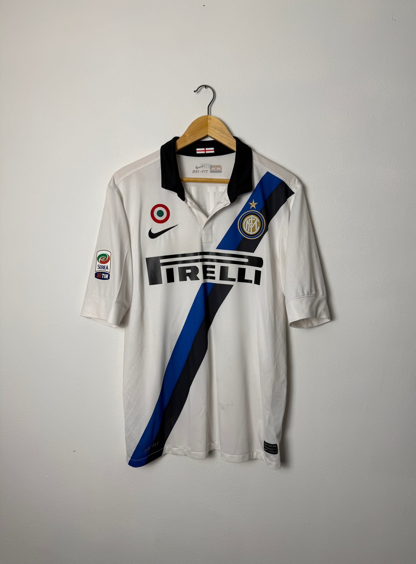 Wesley Sneijder Inter Milan 2011-12 home football shirt (M)
