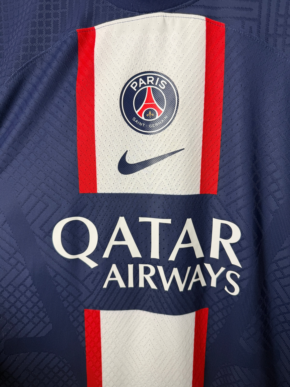 Lionel Messi PSG 2022-23 Dri Fit ADV home football shirt (XL)