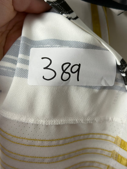 Cristiano Ronaldo Juventus FC 2020-21 home football shirt (L)