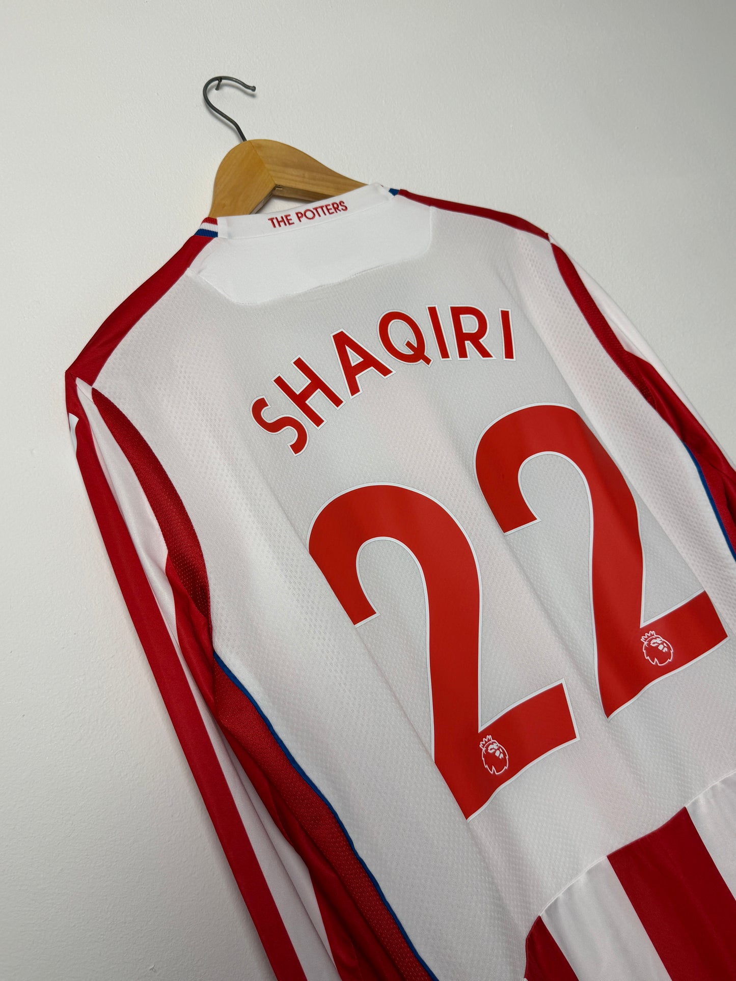 Xherdan Shaqiri Stoke City FC 2017-18 long sleeve home football shirt (L)
