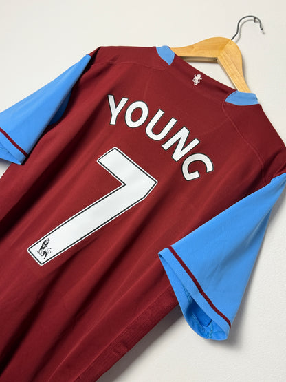 Ashley Young Aston Villa 2007-08 home football shirt (L)