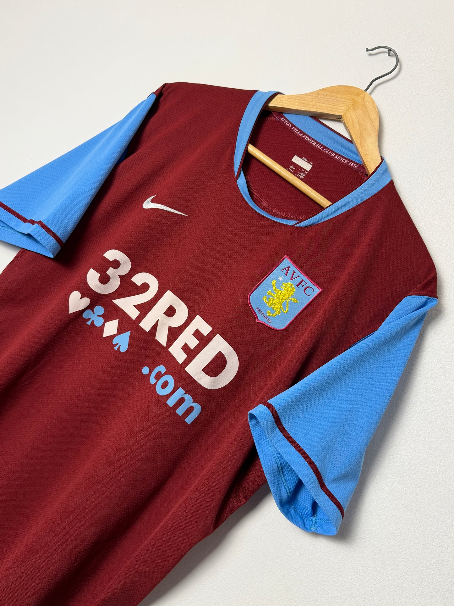 Ashley Young Aston Villa 2007-08 home football shirt (L)