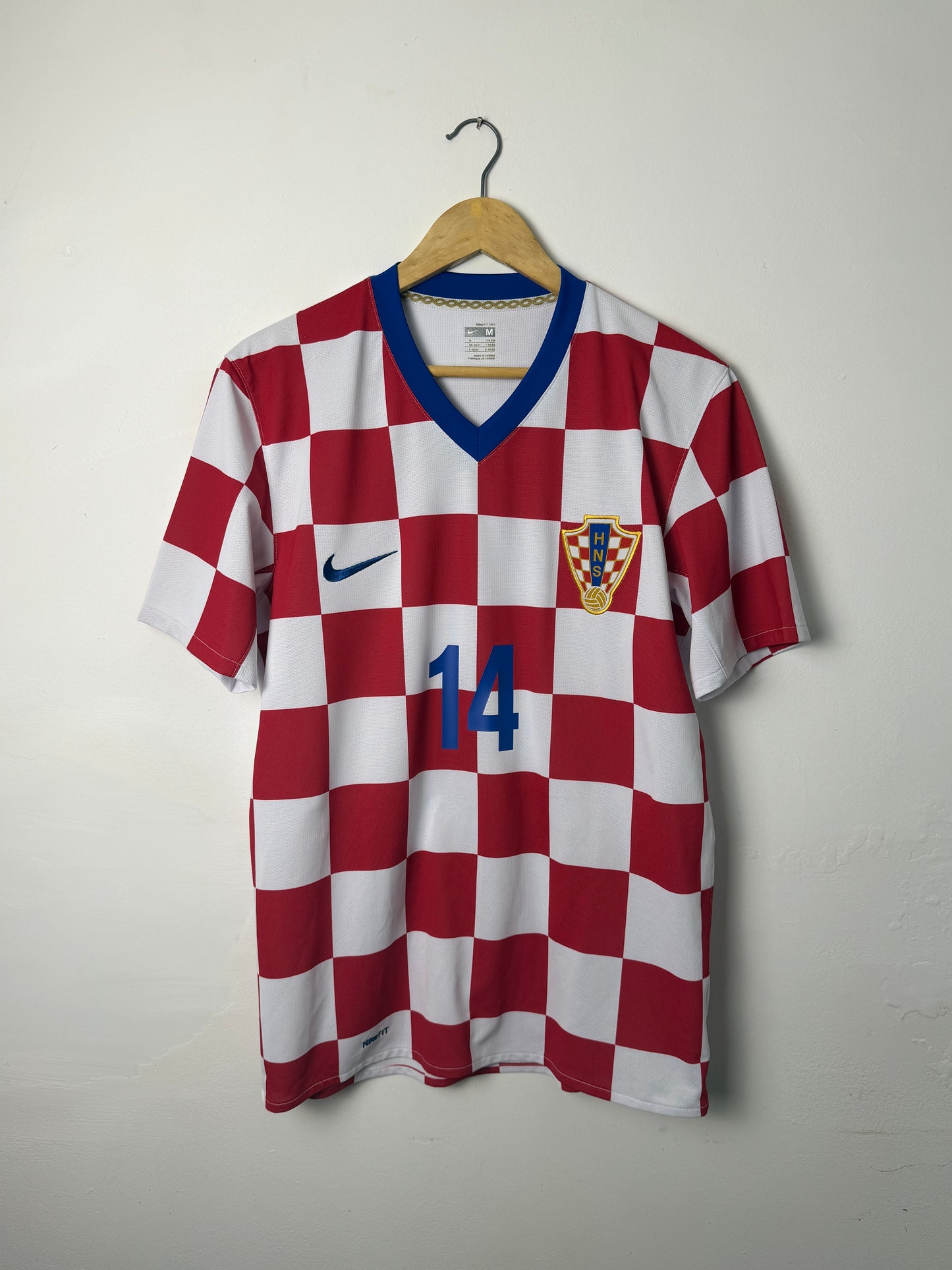 Luka Modric Croatia 2008 home football shirt (M)