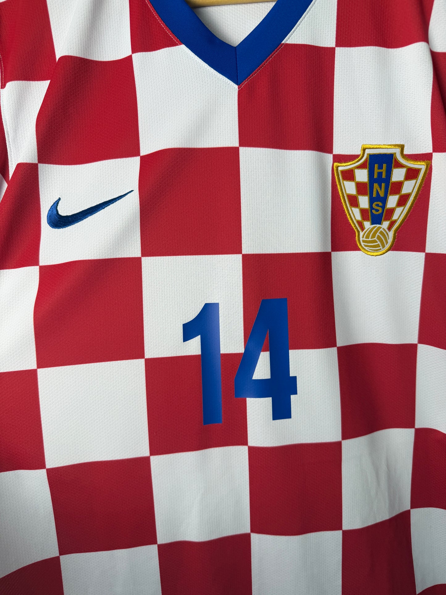 Luka Modric Croatia 2008 home football shirt (M)