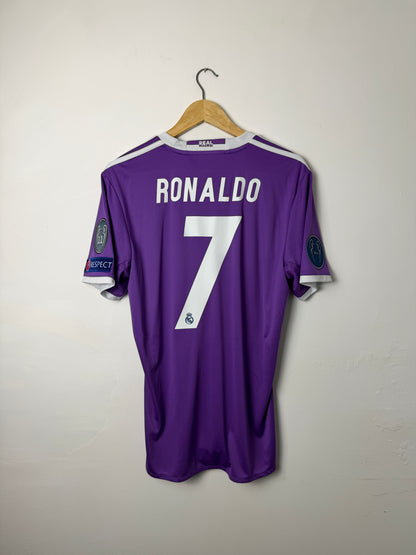 Cristiano Ronaldo Real Madrid CF 2016-17 away football shirt (M)