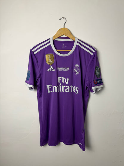 Cristiano Ronaldo Real Madrid CF 2016-17 away football shirt (M)