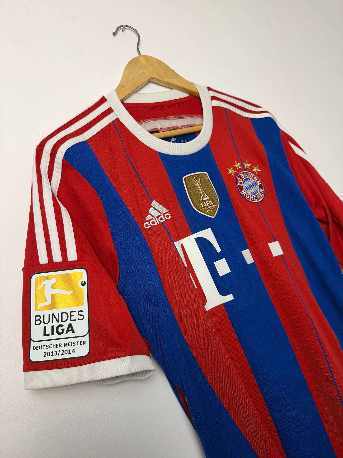 Arjen Robben FC Bayern Munich 2014-15 home football shirt (L)