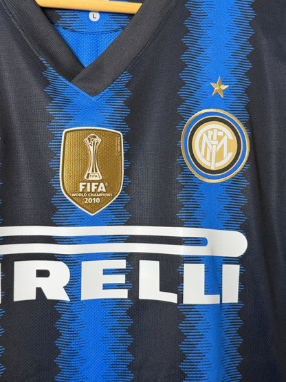 Samuel Eto'o Inter Milan 2010-11 home football shirt (L)