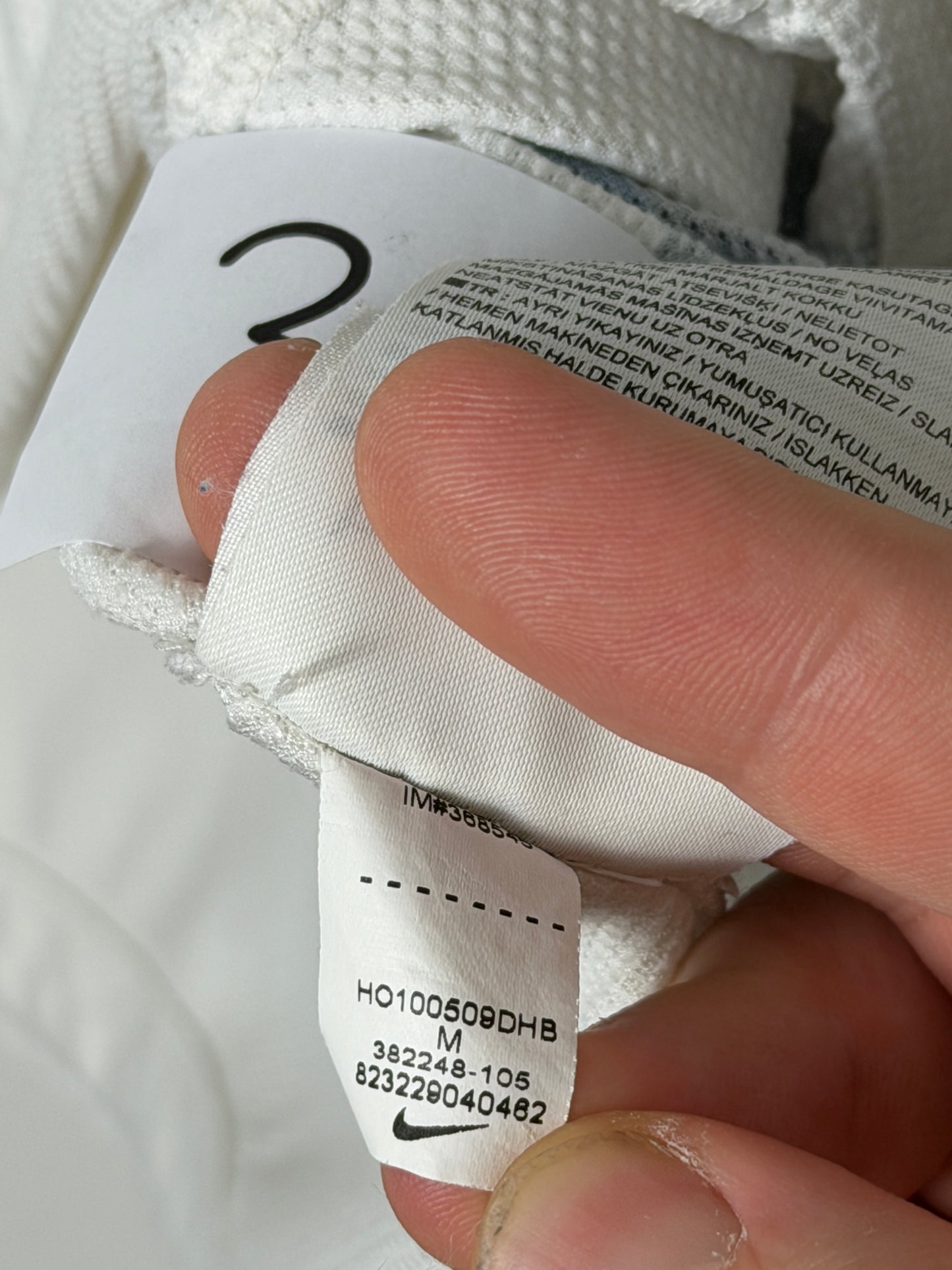 Samuel Eto'o Inter Milan 2010-11 away football shirt (M)