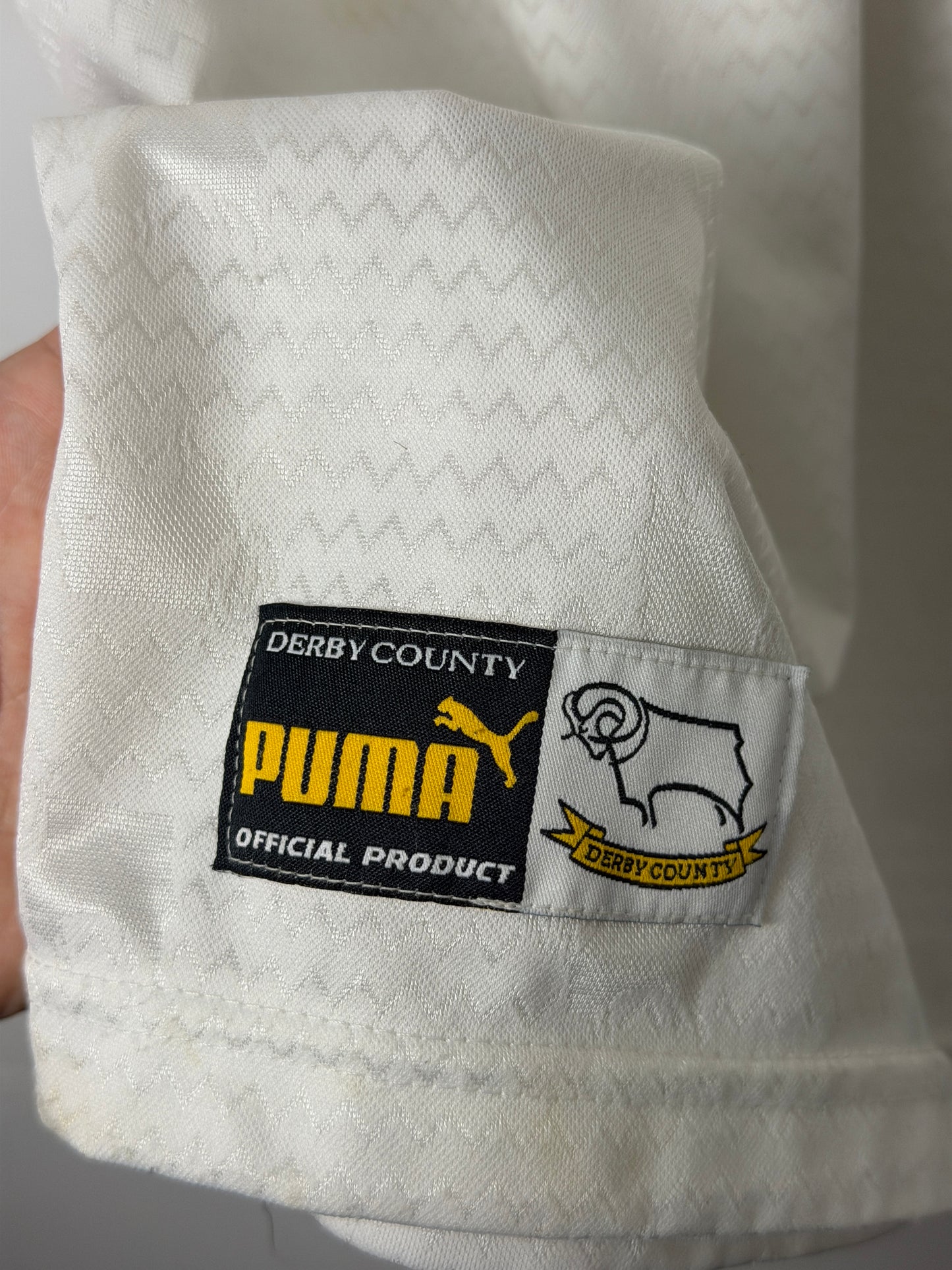 Derby County 1997-98 home football shirt (XL)