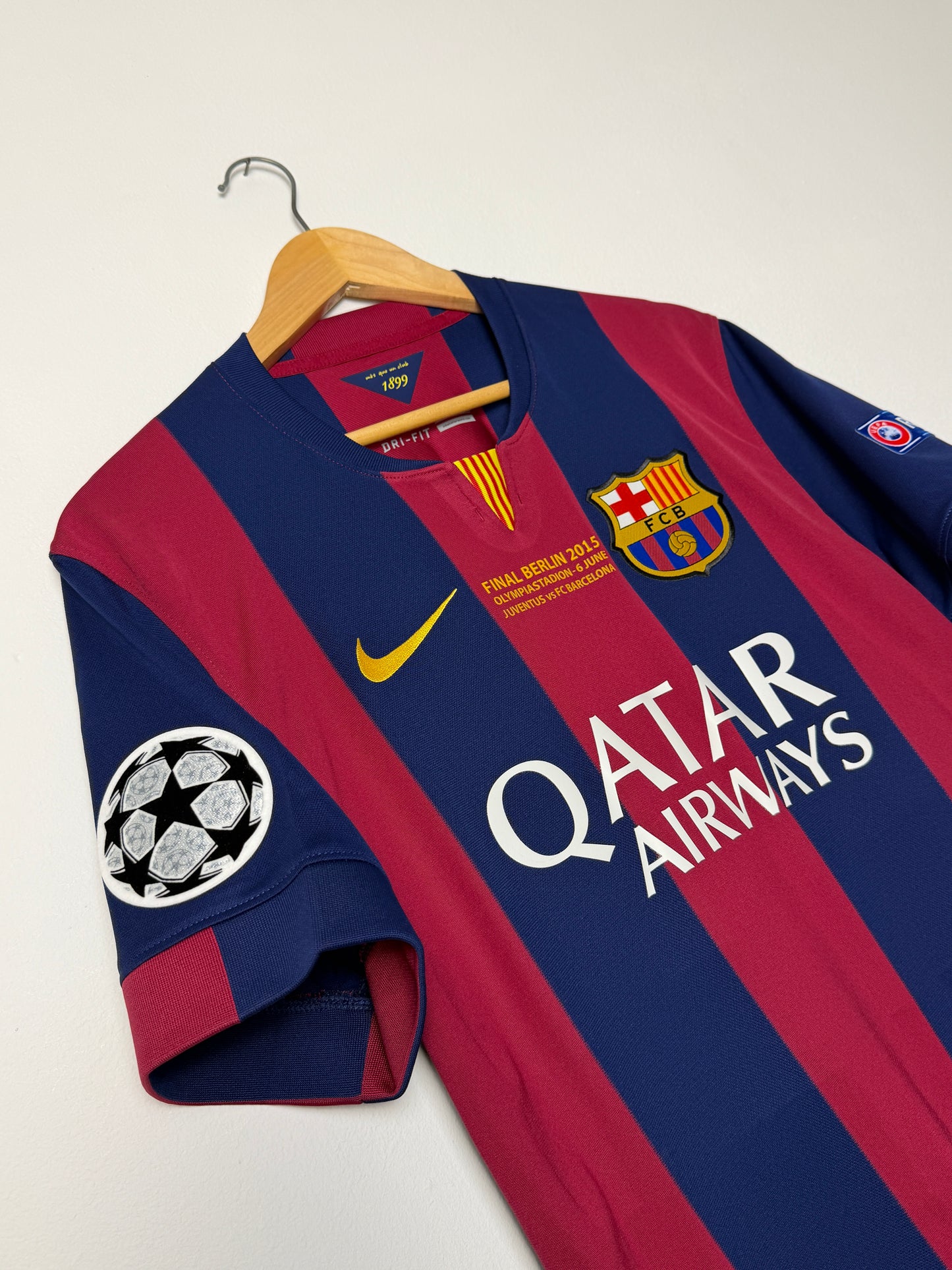 Neymar JR FC Barcelona 2014-15 champions league final home football shirt (M)
