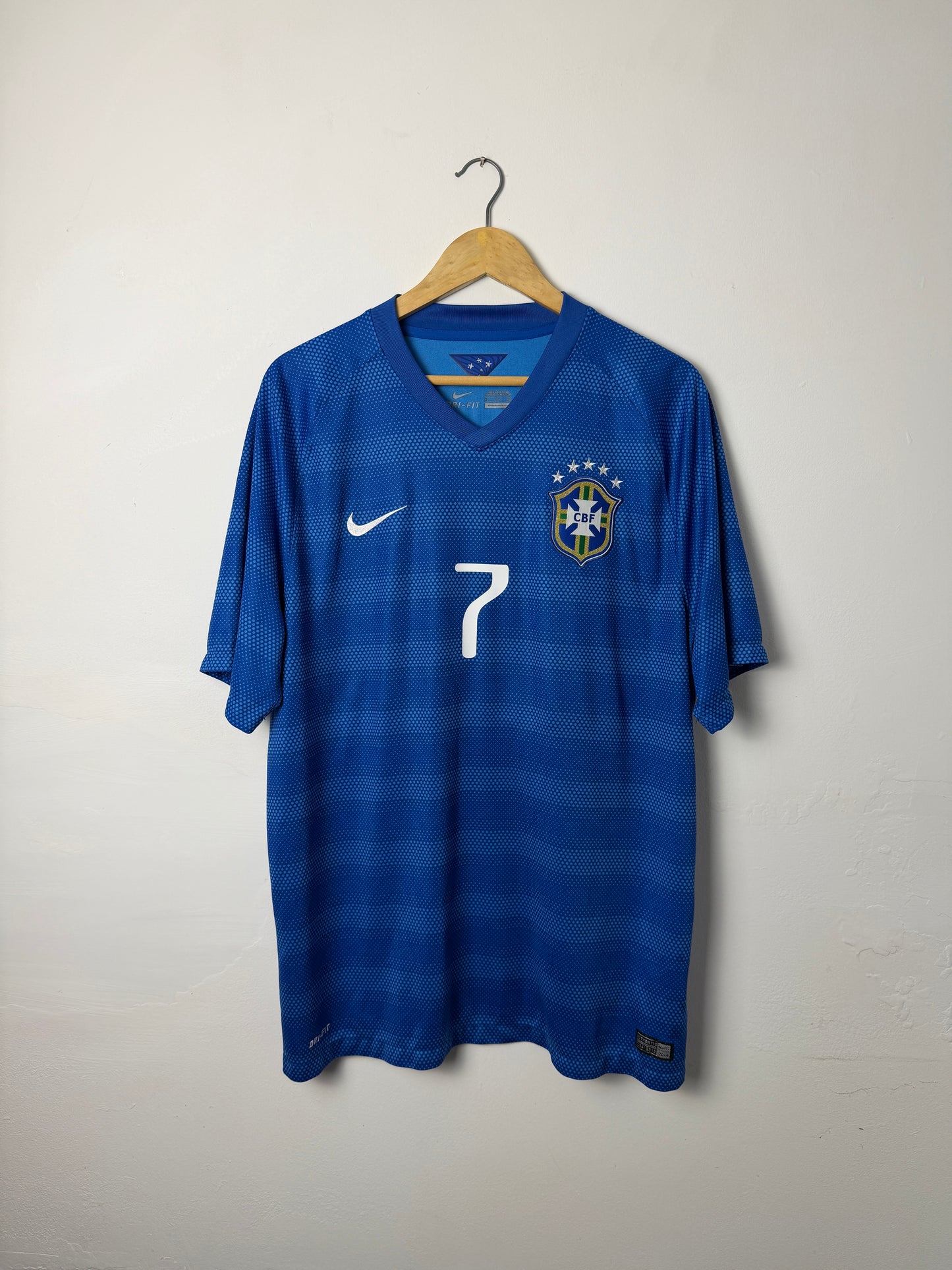 Hulk Brazil 2014 away football shirt (XL)