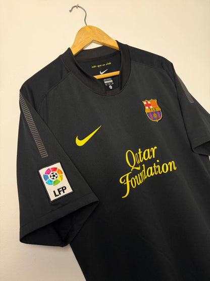 Lionel Messi FC Barcelona 2011-12 away football shirt (XL)
