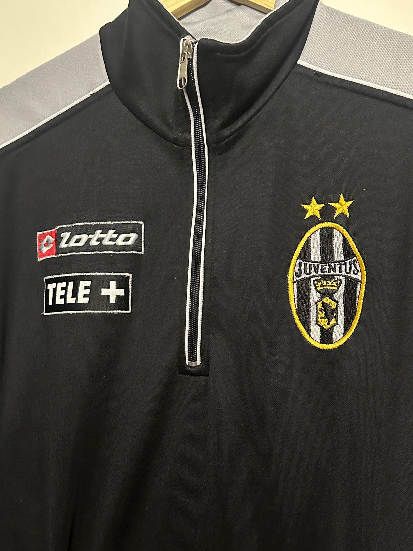 Juventus FC half zip training jacket (L)