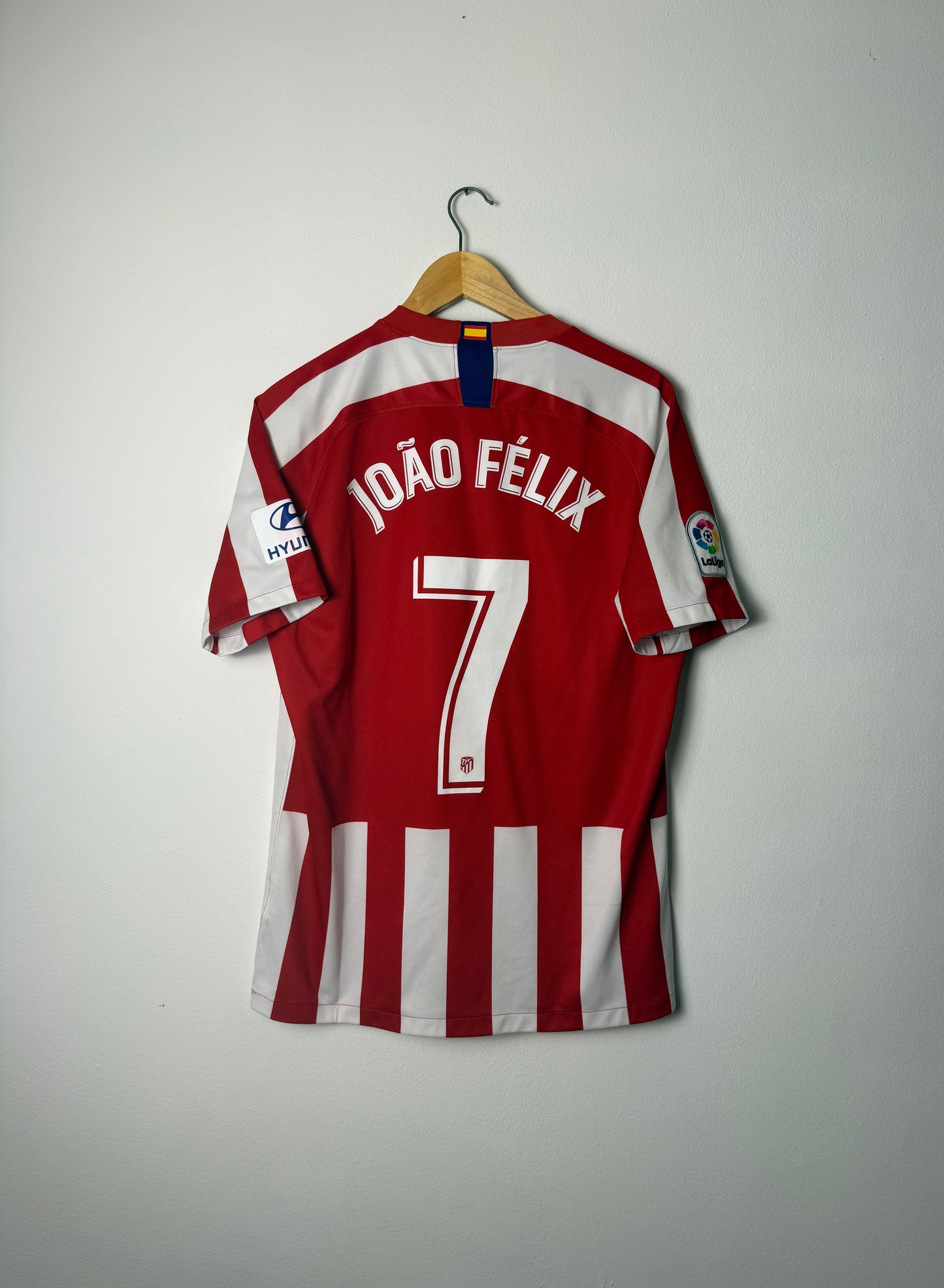 Joao Felix Atletico Madrid 2019-20 home football shirt (M)