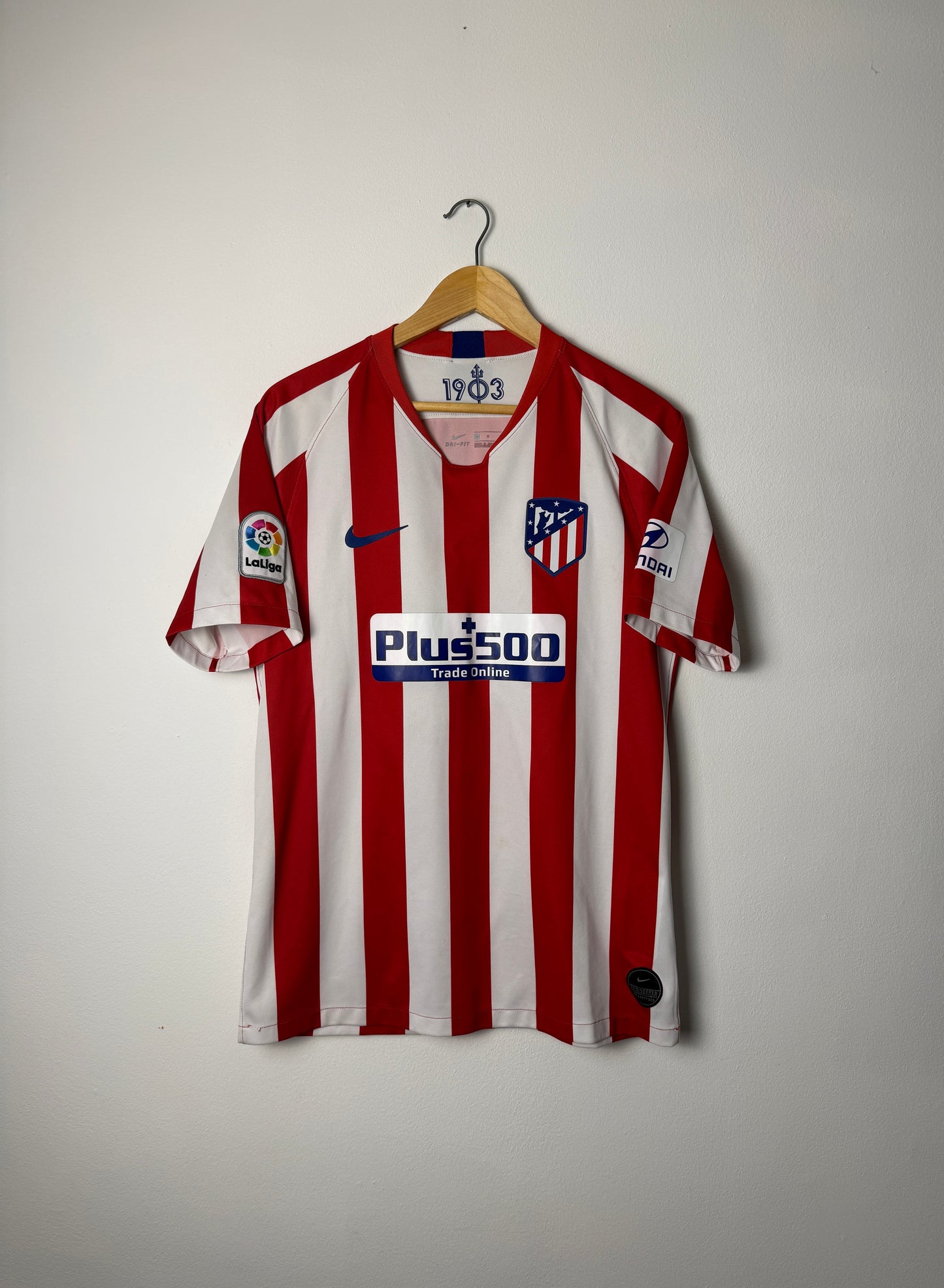 Joao Felix Atletico Madrid 2019-20 home football shirt (M)