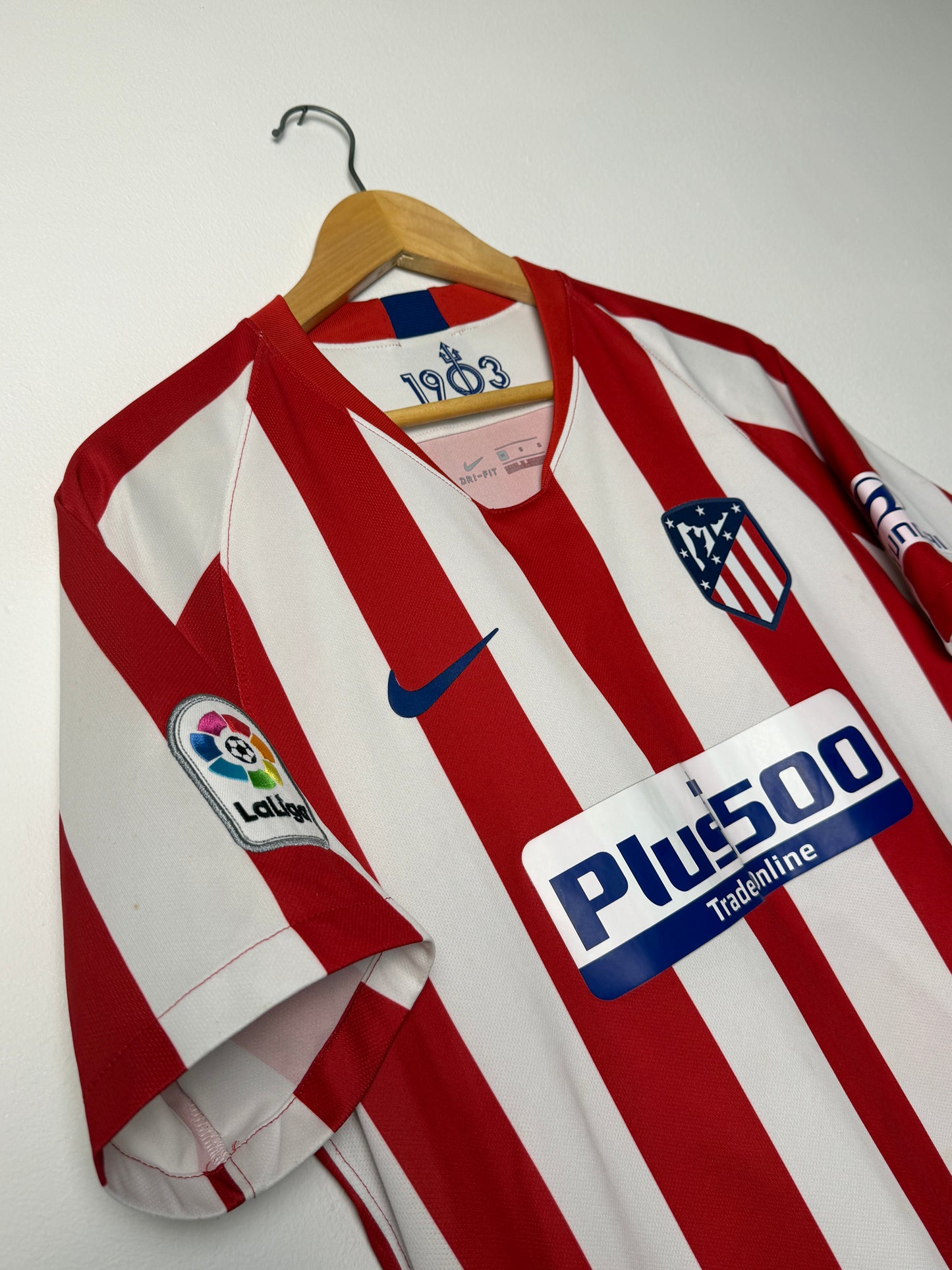 Joao Felix Atletico Madrid 2019-20 home football shirt (M)