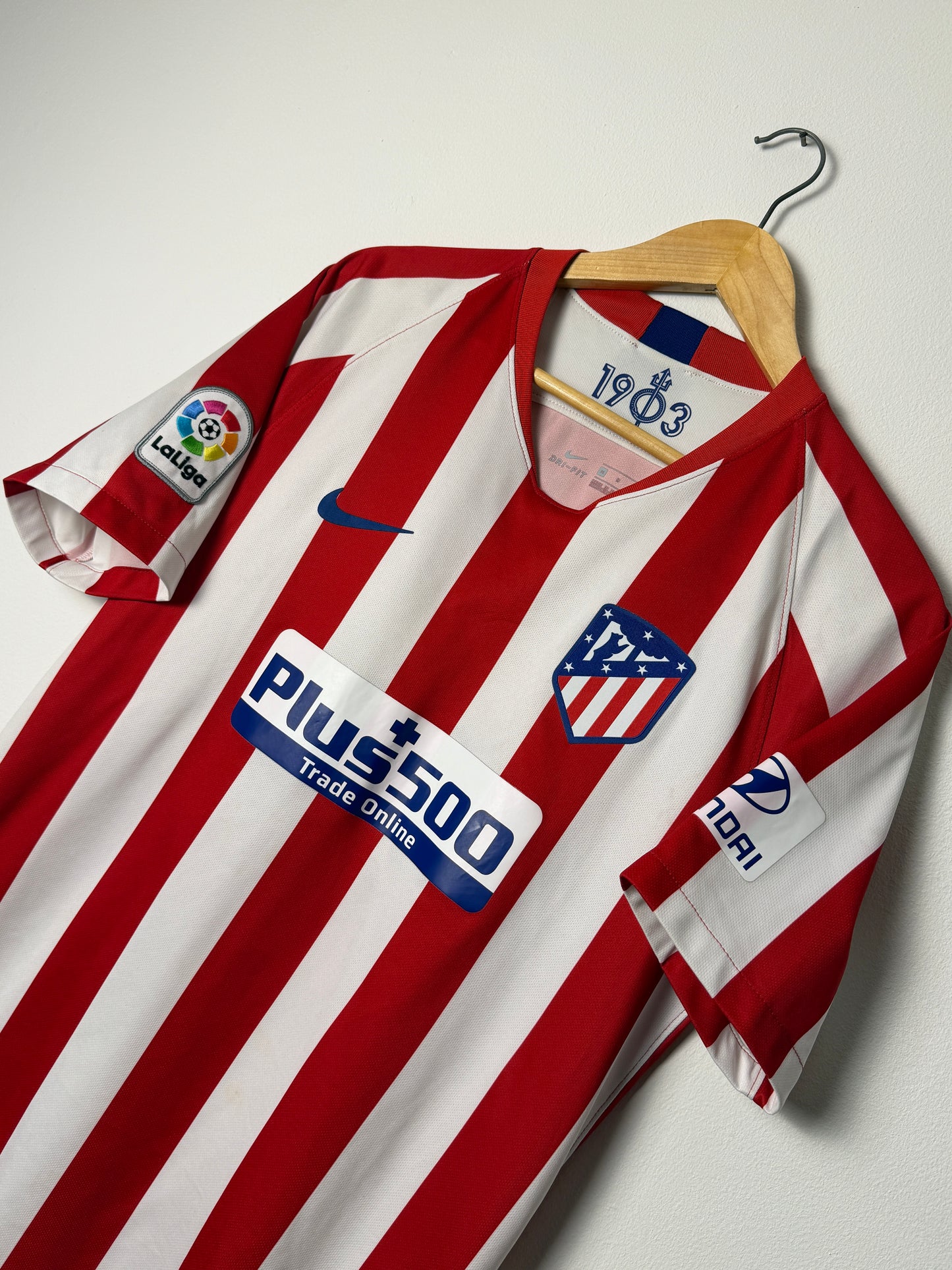 Joao Felix Atletico Madrid 2019-20 home football shirt (M)