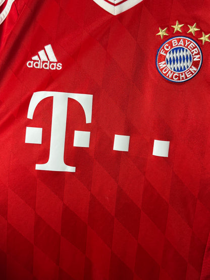 Arjen Robben FC Bayern Munich 2013-14 long sleeve home football shirt (S)