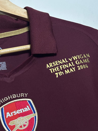 Thierry Henry Arsenal FC Highbury final game edition 2005-06 home football shirt (M)