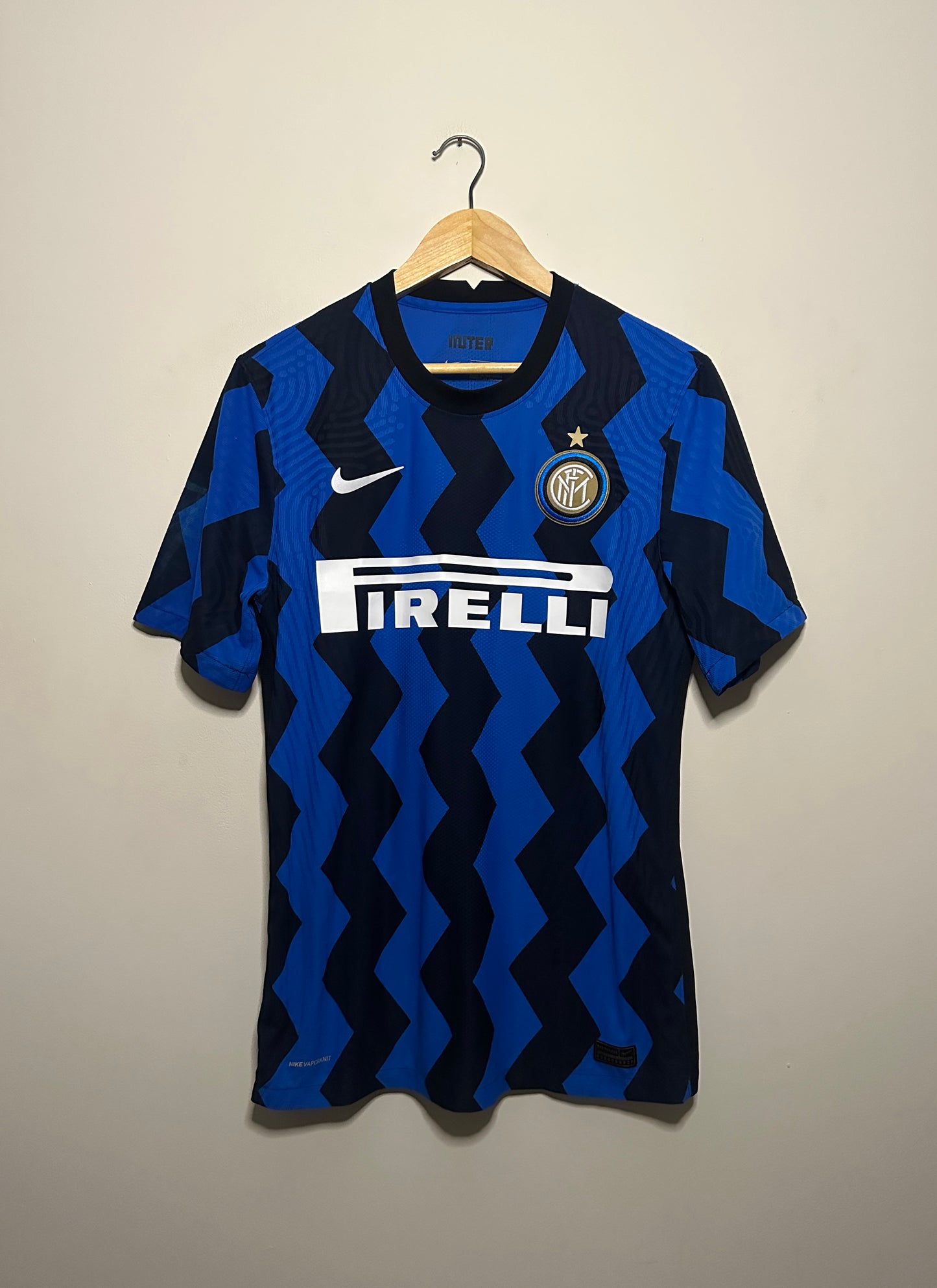 Lautaro Martinez Inter Milan 2020-21 Vaporknit home football shirt (M)