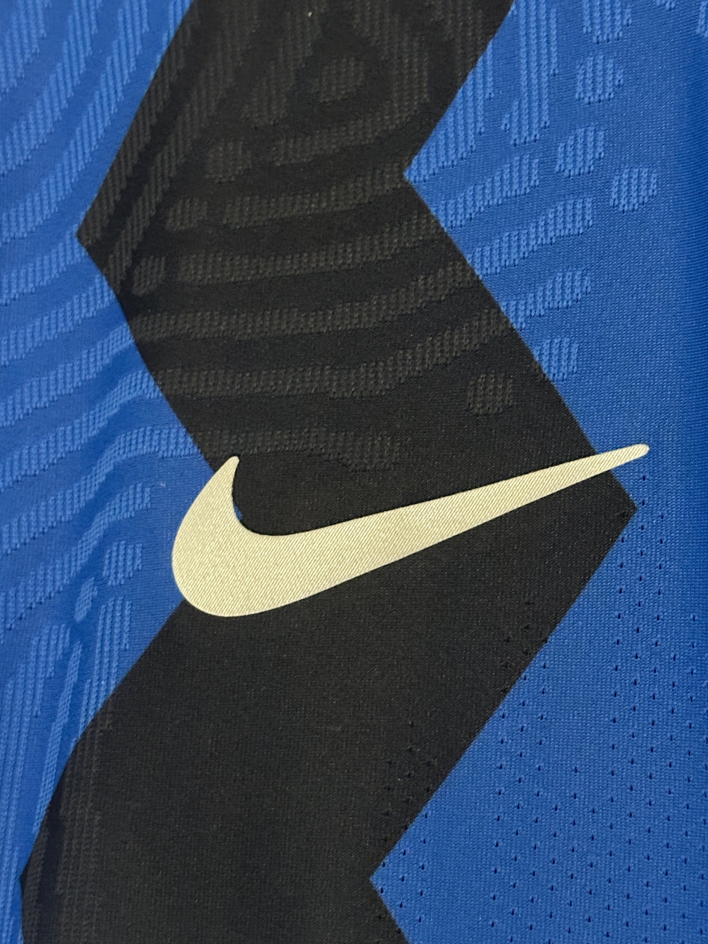 Lautaro Martinez Inter Milan 2020-21 Vaporknit home football shirt (M)