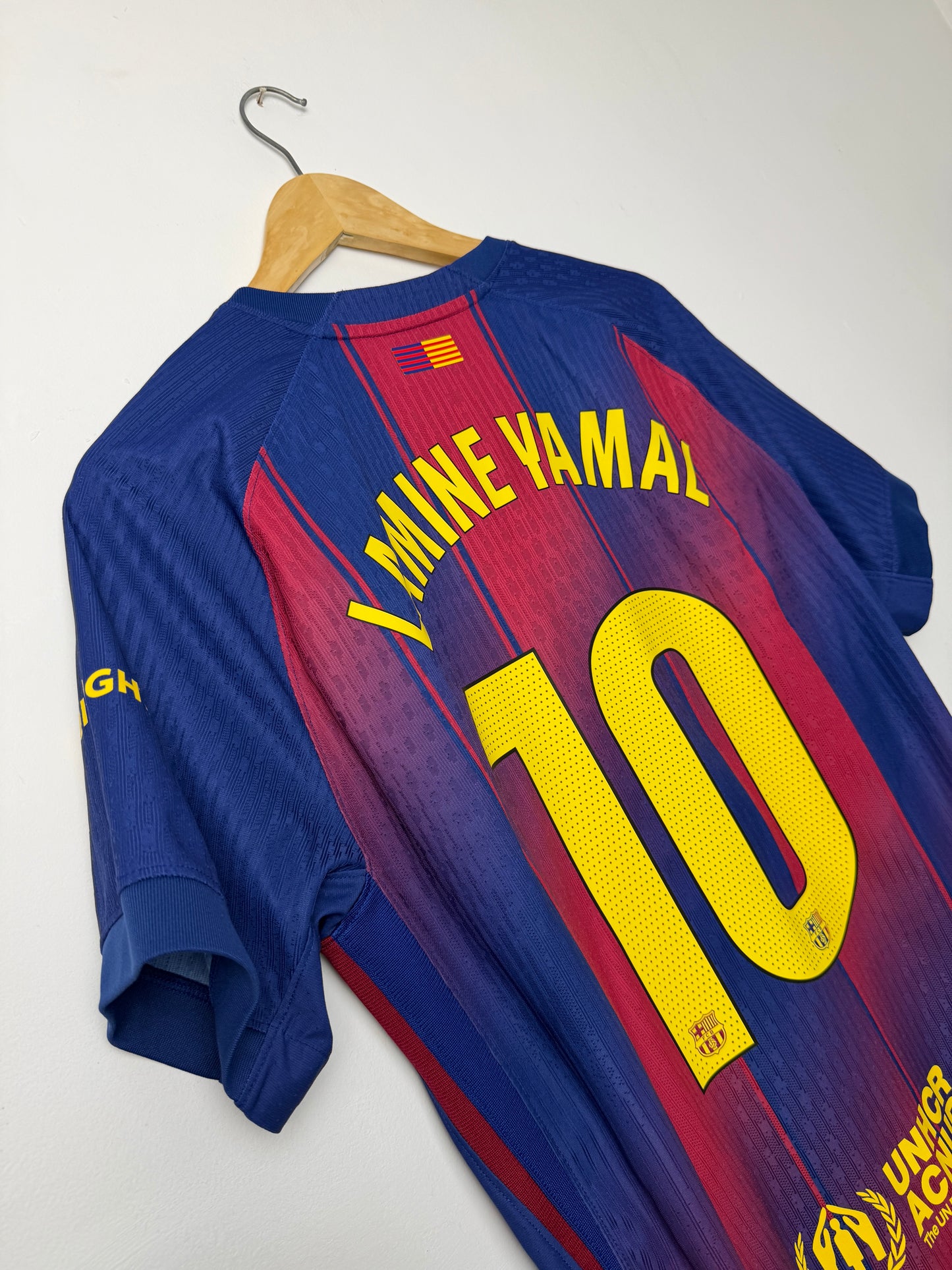 Lamine Yamal FC Barcelona 2025-26 DRI-FIT ADV home football shirt (L)
