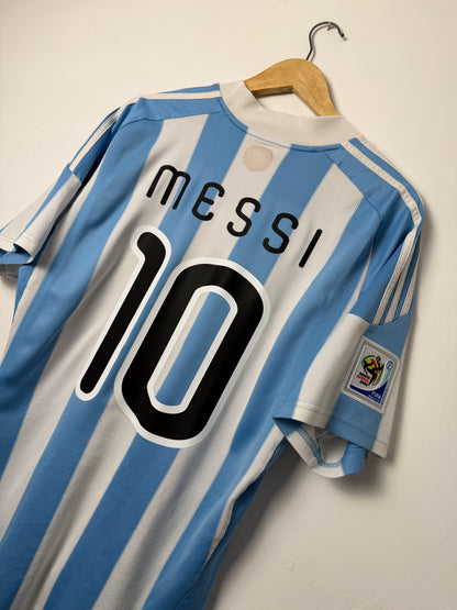 Lionel Messi Argentina 2010 home football shirt (L)