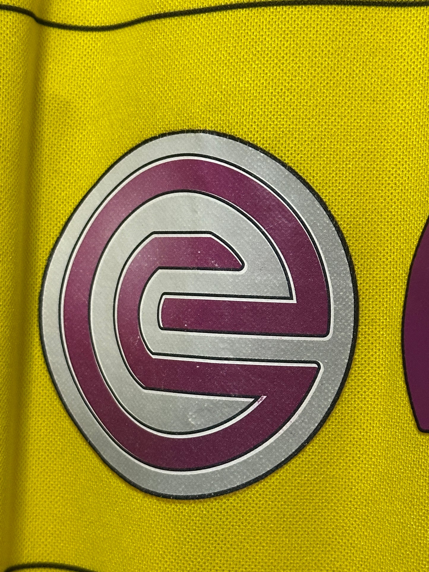Pierre-Emerick Aubameyang Borussia Dortmund 2015-16 home football shirt (XL)