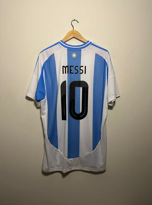 Lionel Messi Argentina 2024 home football shirt (XL)