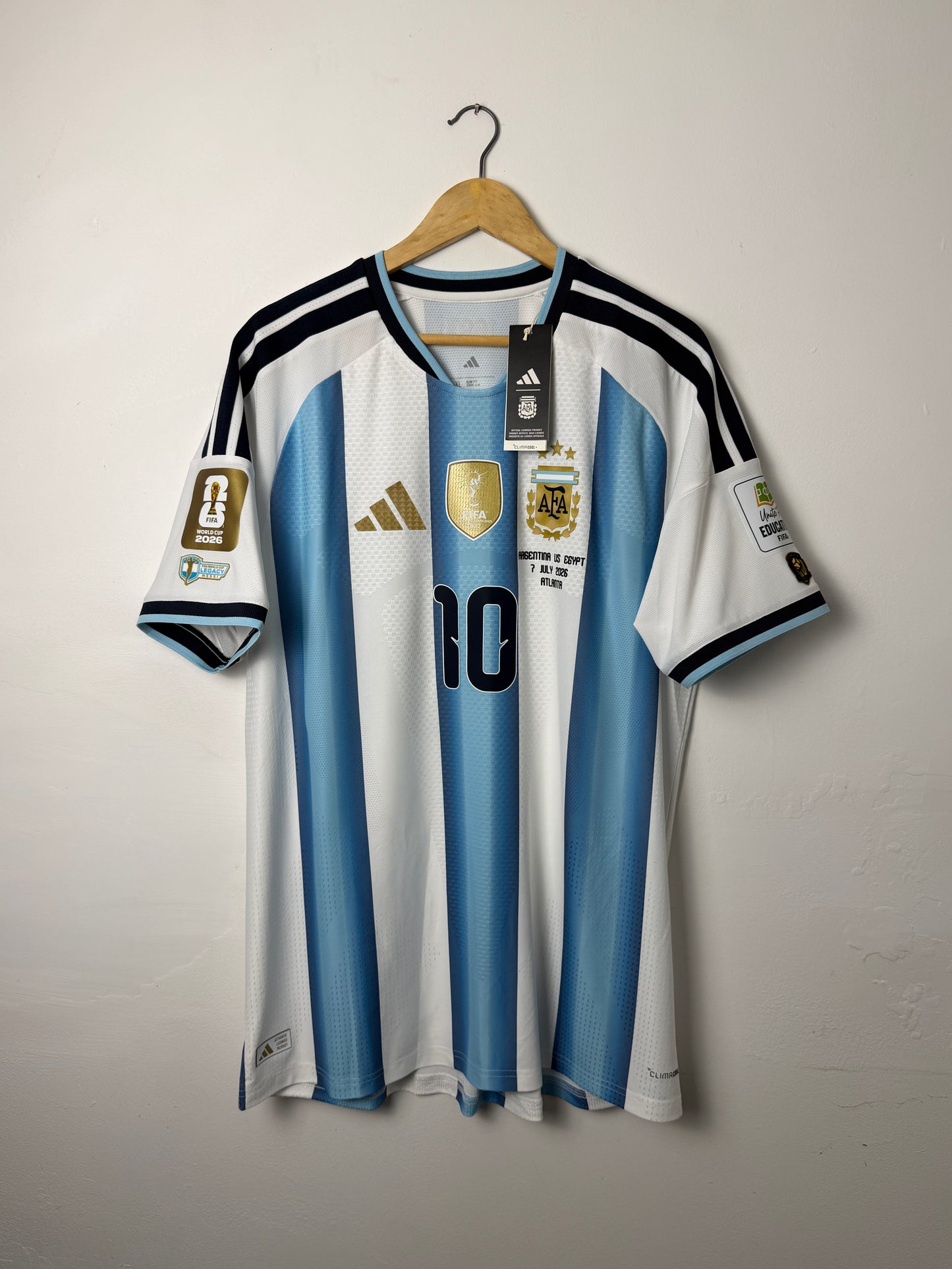Lionel Messi Argentina 2026 World Cup CLIMACOOL+ home football shirt (XL)