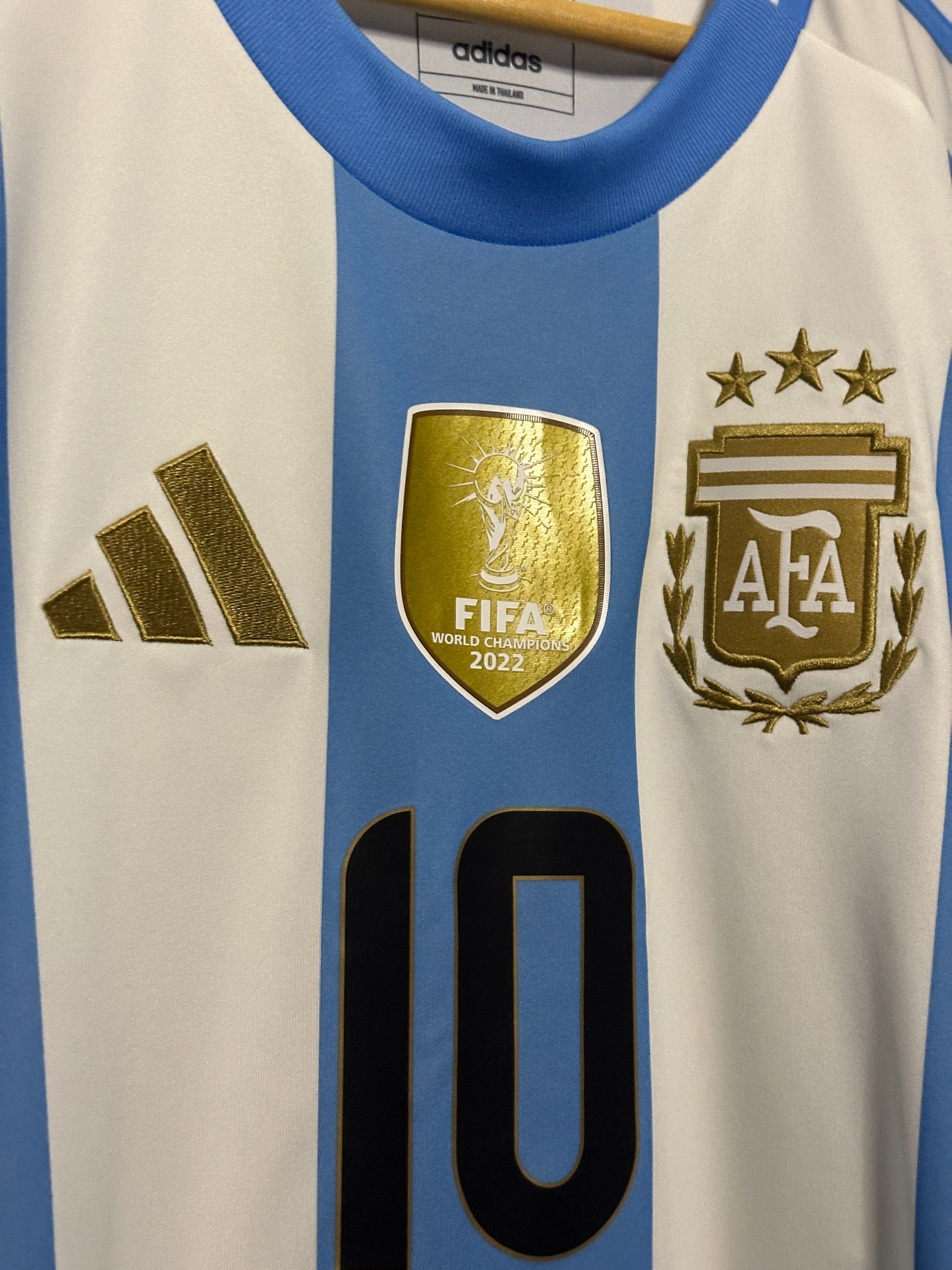 Lionel Messi Argentina 2024 home football shirt (XL)