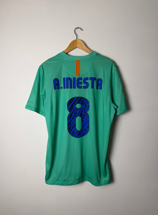 Andres Iniesta FC Barcelona 2010-11 away football shirt (L)