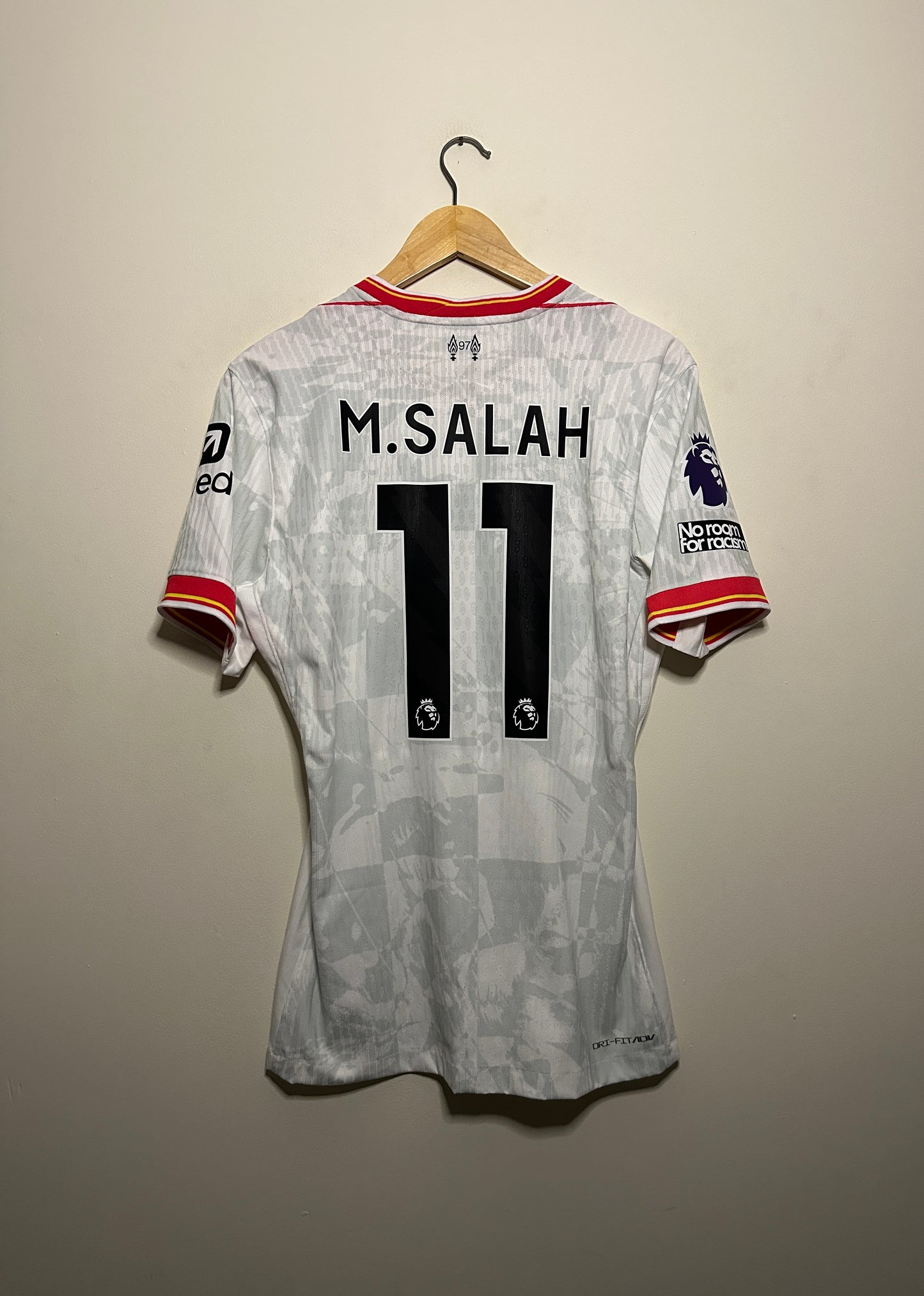 Mohamed Salah Liverpool FC Liverpool FC 2024-25 player spec third football shirt (M)