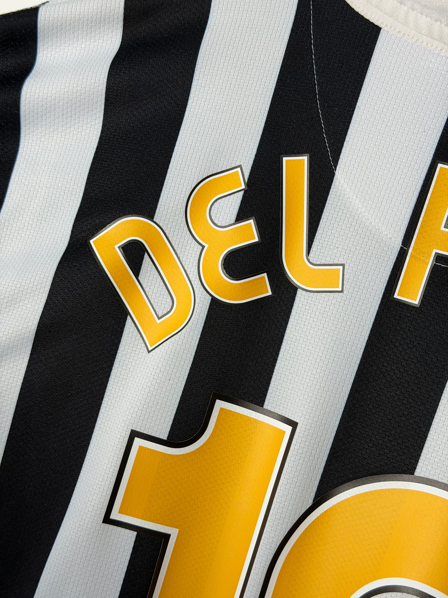 Alessandro Del Piero Juventus FC 2006-07 home football shirt (XL)